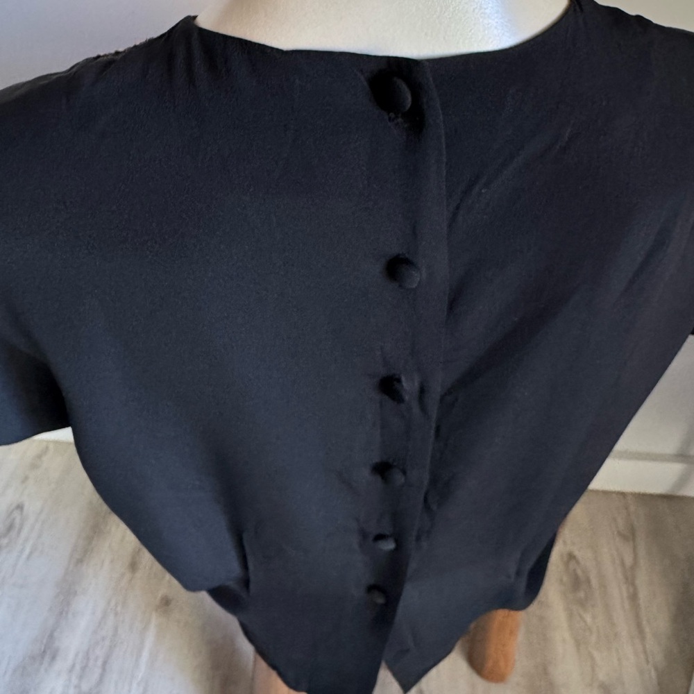 Vintage 1940’s - 50’s Silky Black Bias Cut Short Sleeve Blouse w Rhinestones MED - Picture 9 of 10